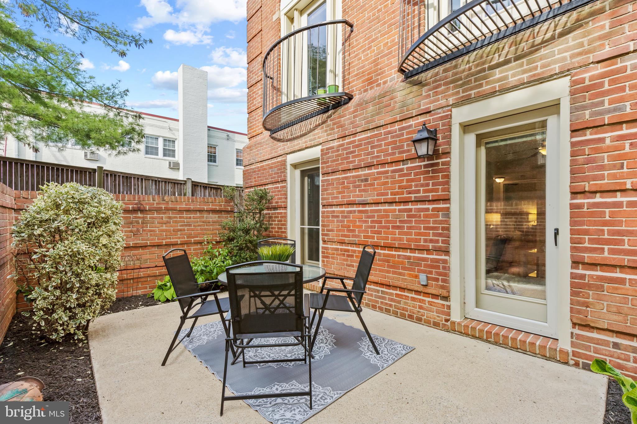 CANAL PLACE - Residential