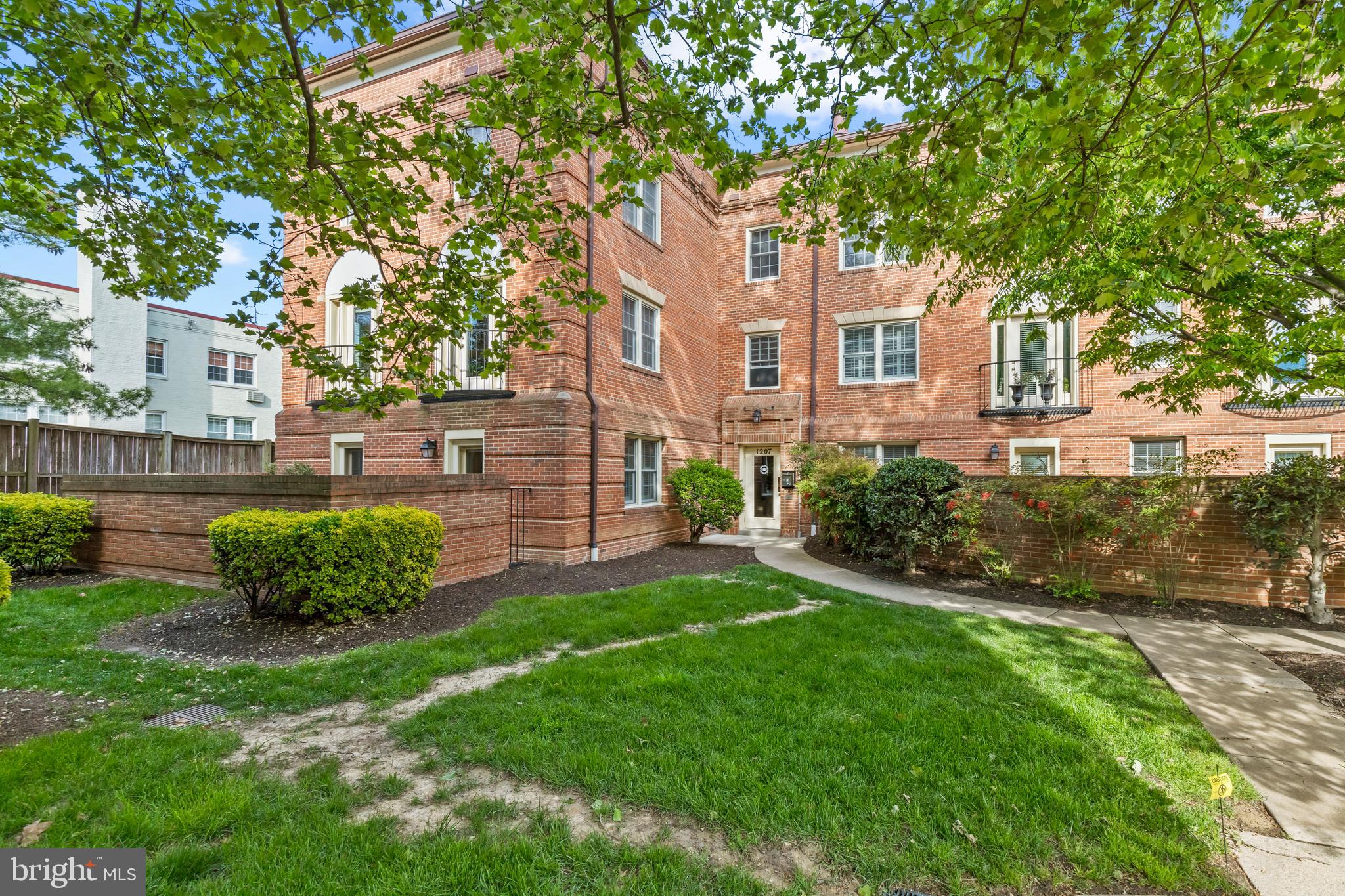 CANAL PLACE - Residential