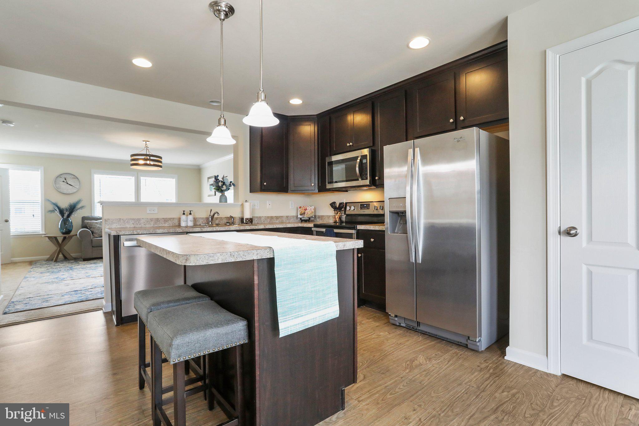 KENSINGTON TERRACE - Residential Lease