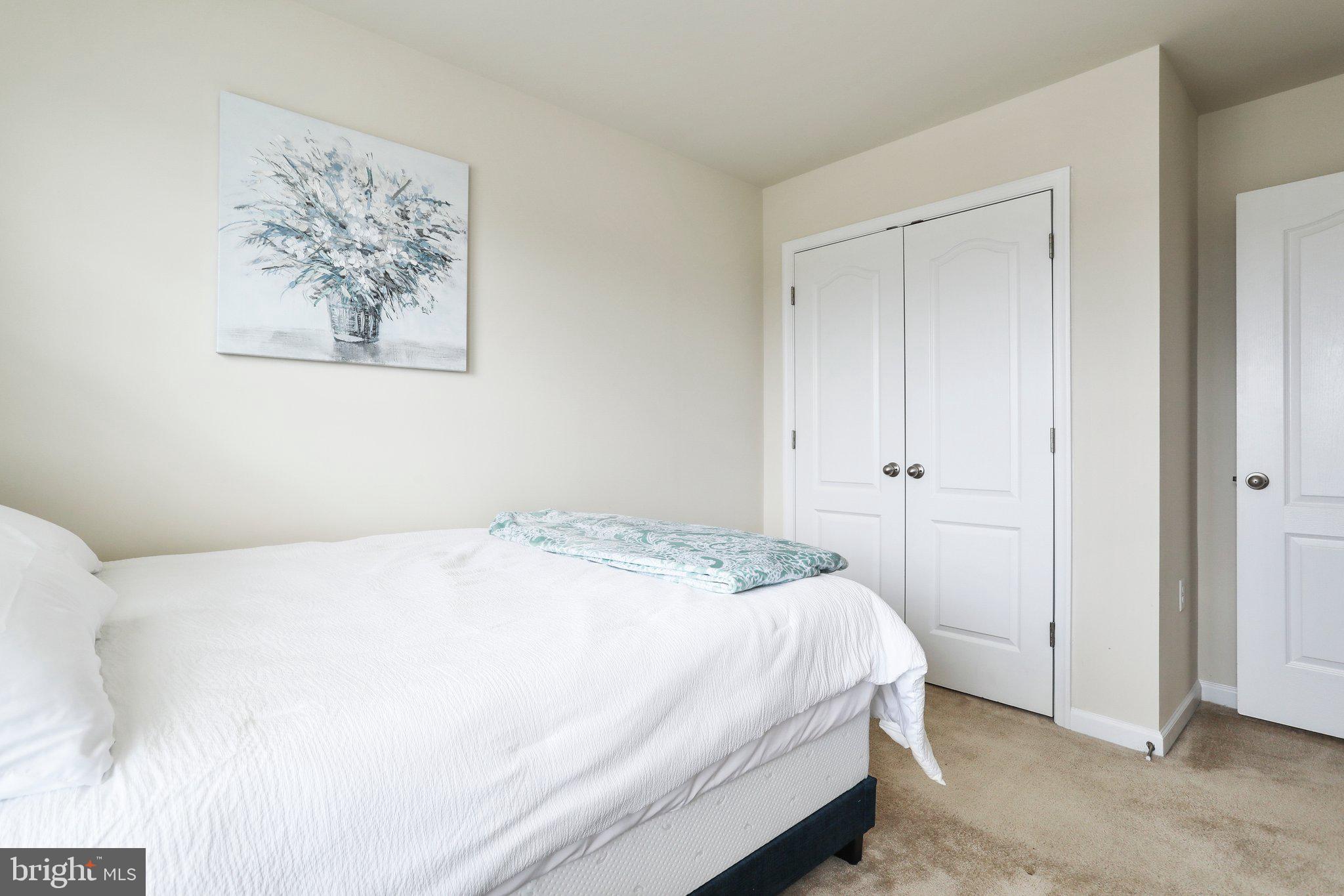 KENSINGTON TERRACE - Residential Lease