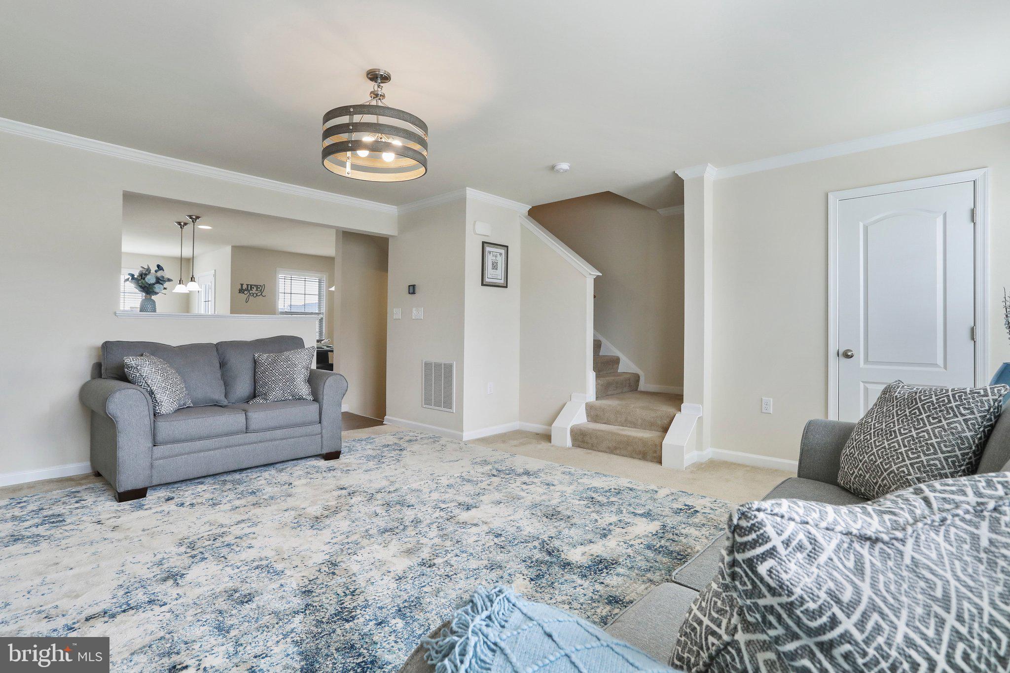 KENSINGTON TERRACE - Residential Lease