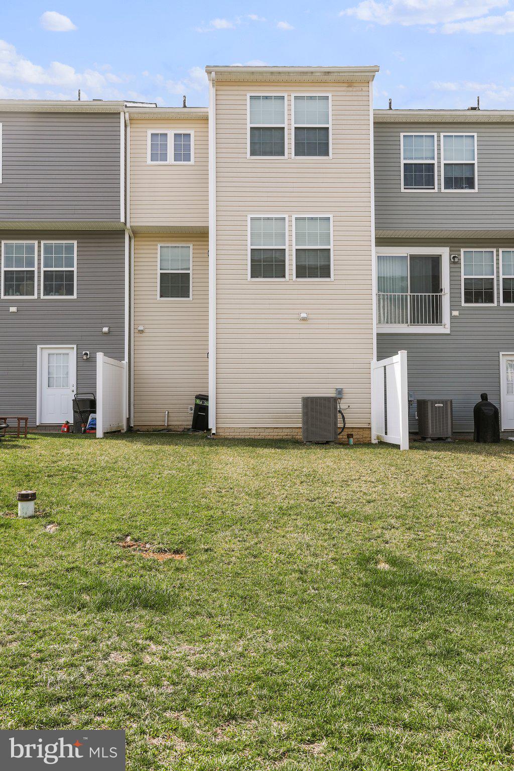 KENSINGTON TERRACE - Residential Lease