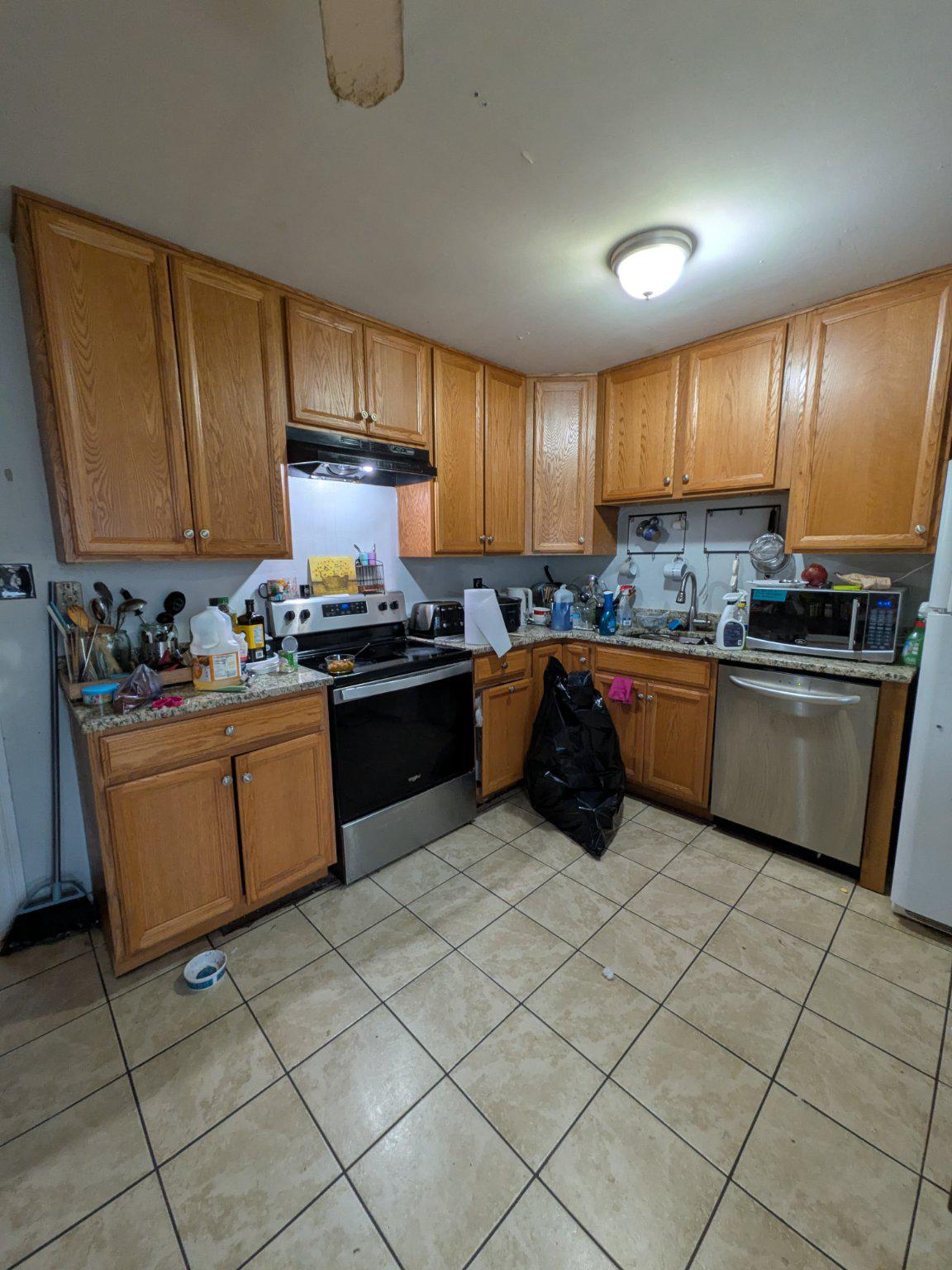 COVERSTONE SQUARE - Residential