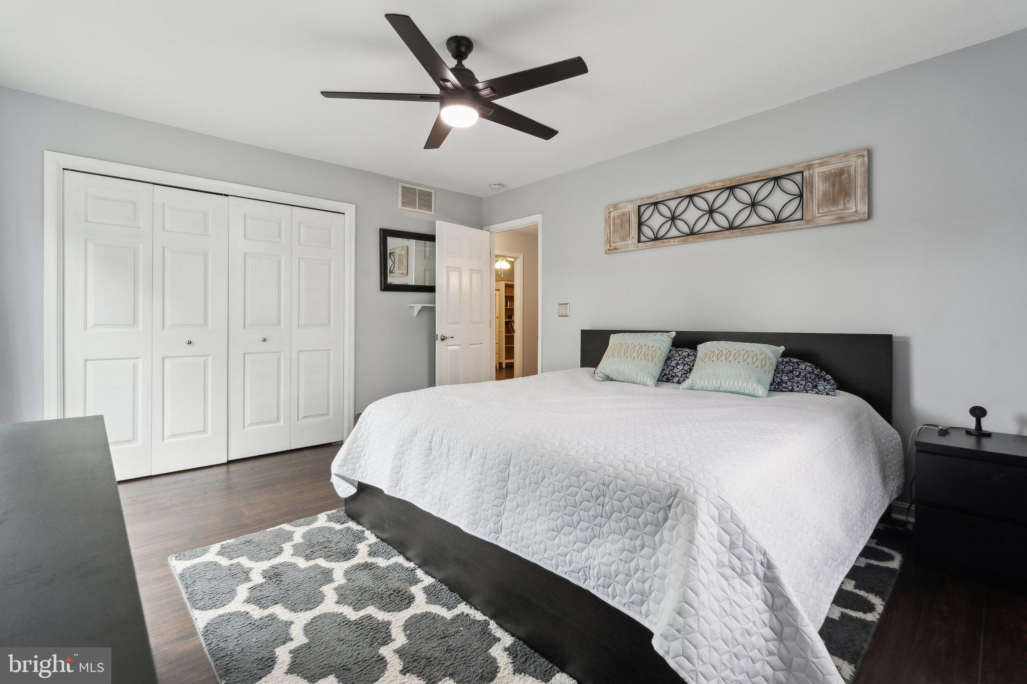 OLIVER BEACH - Residential