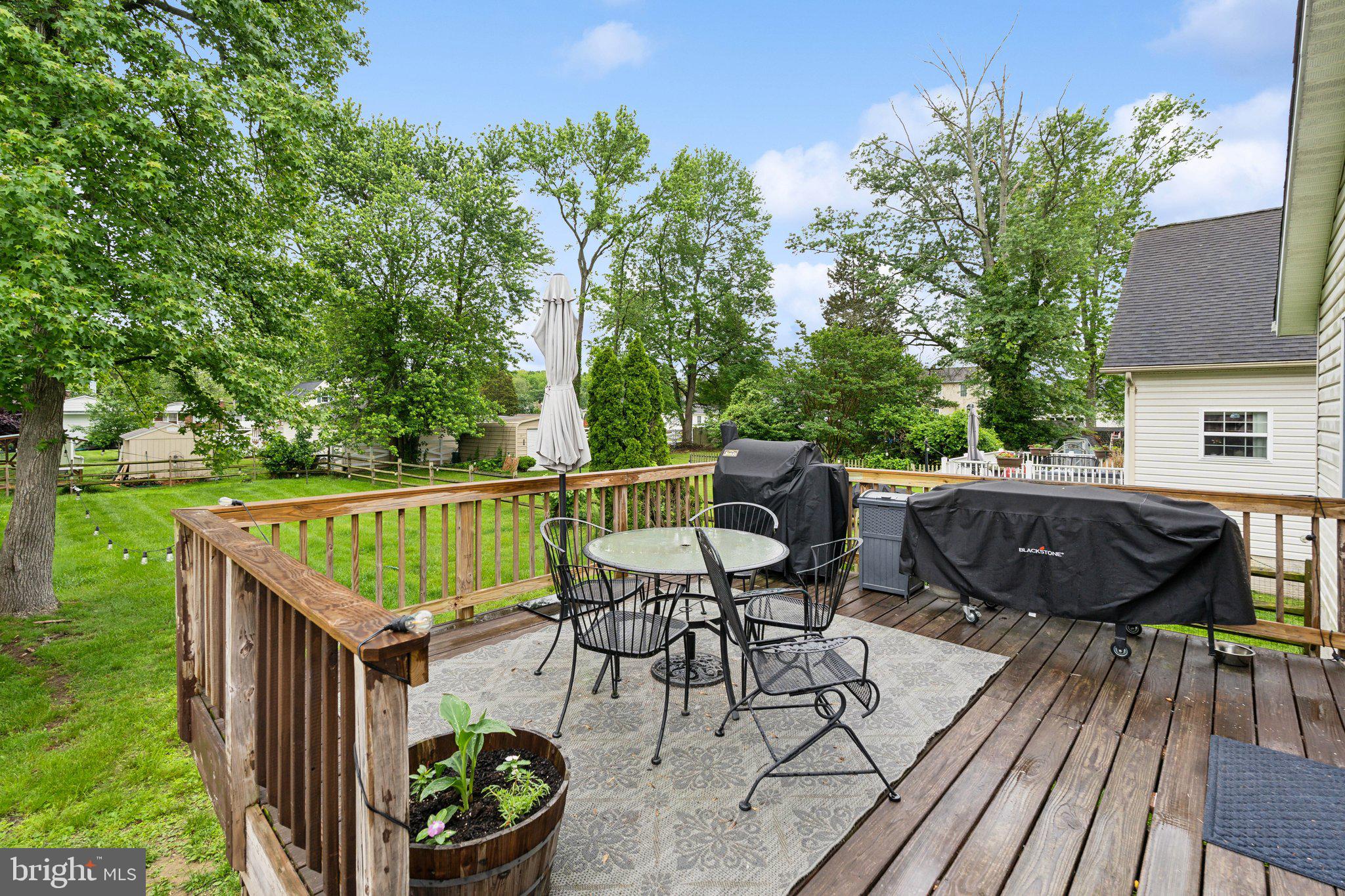 OLIVER BEACH - Residential