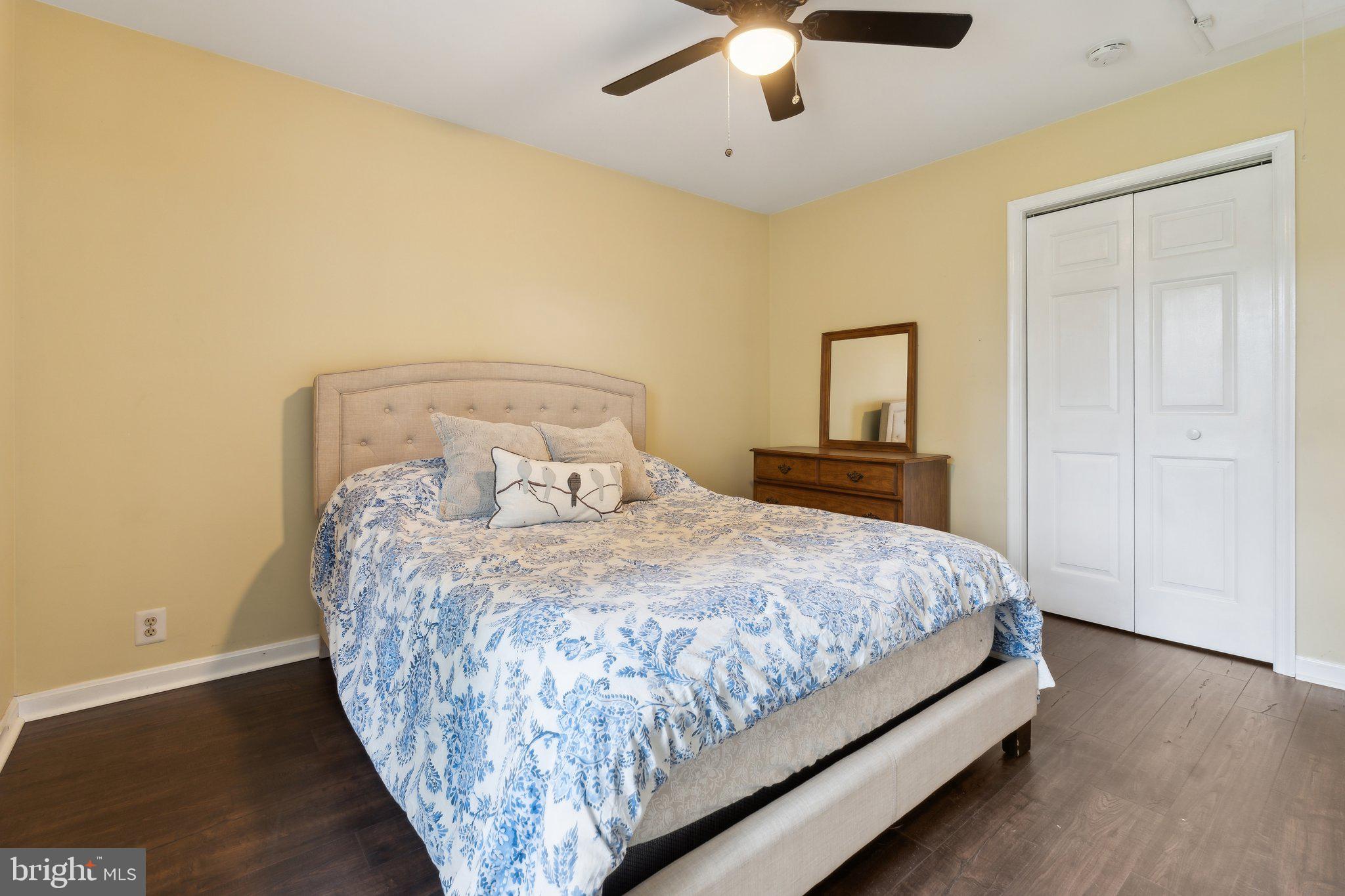 OLIVER BEACH - Residential