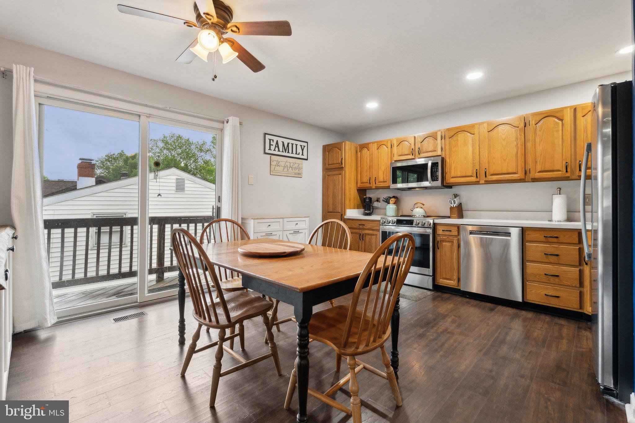OLIVER BEACH - Residential