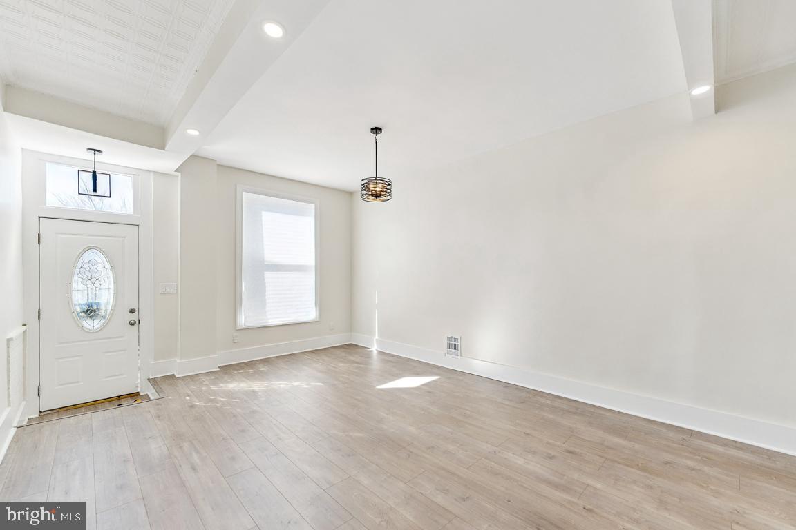 CLIFTON PARK - Residential