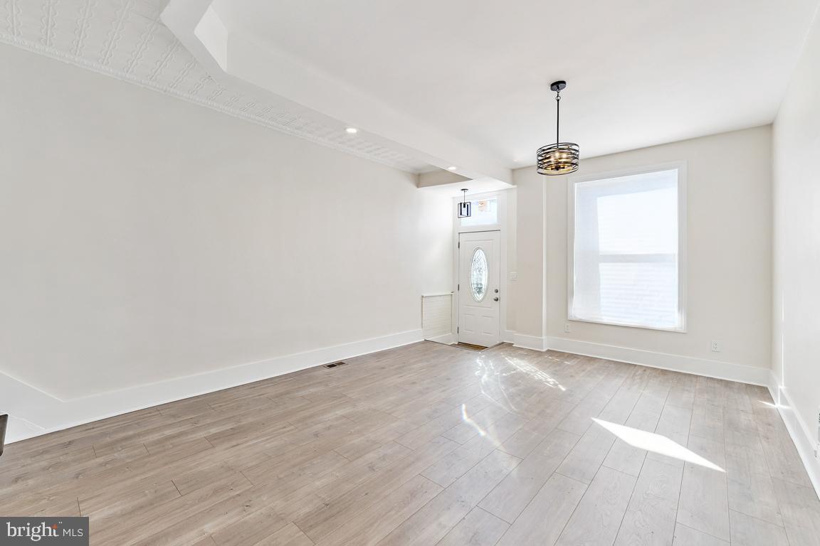 CLIFTON PARK - Residential