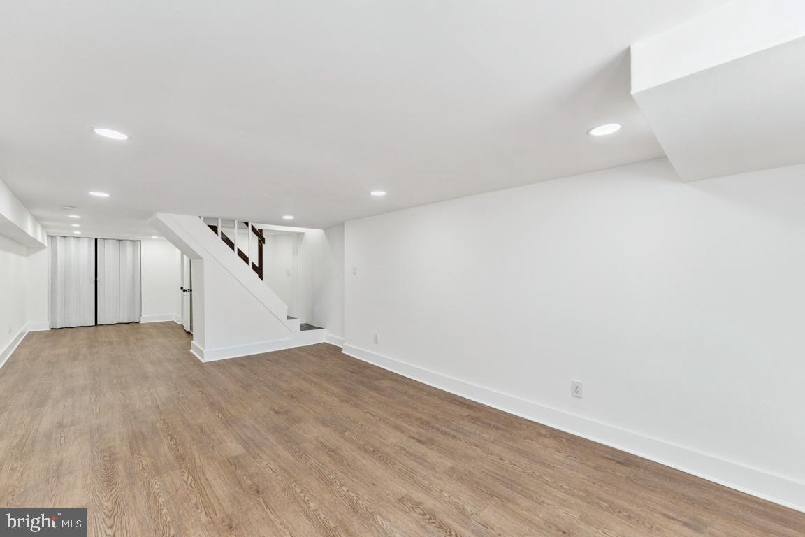 CLIFTON PARK - Residential