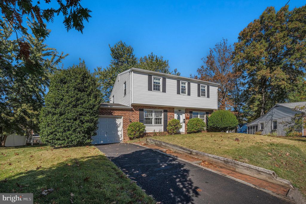 Photo of 142 Orchard Lane, HATFIELD, PA 19440 (MLS # PAMC2156594)