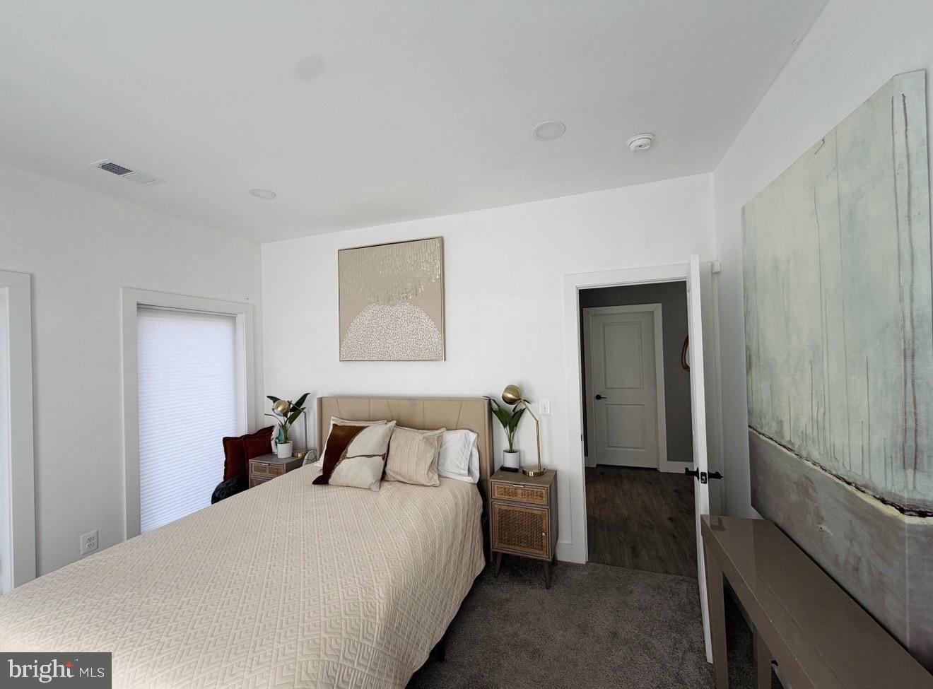 3249 ARUNDEL ON THE BAY ROAD