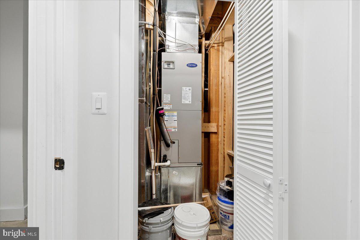 ARUNDEL ON THE BAY - Residential