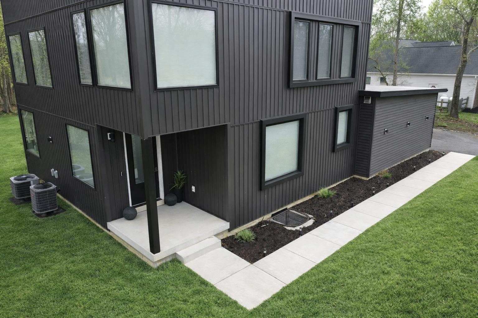 ARUNDEL ON THE BAY - Residential