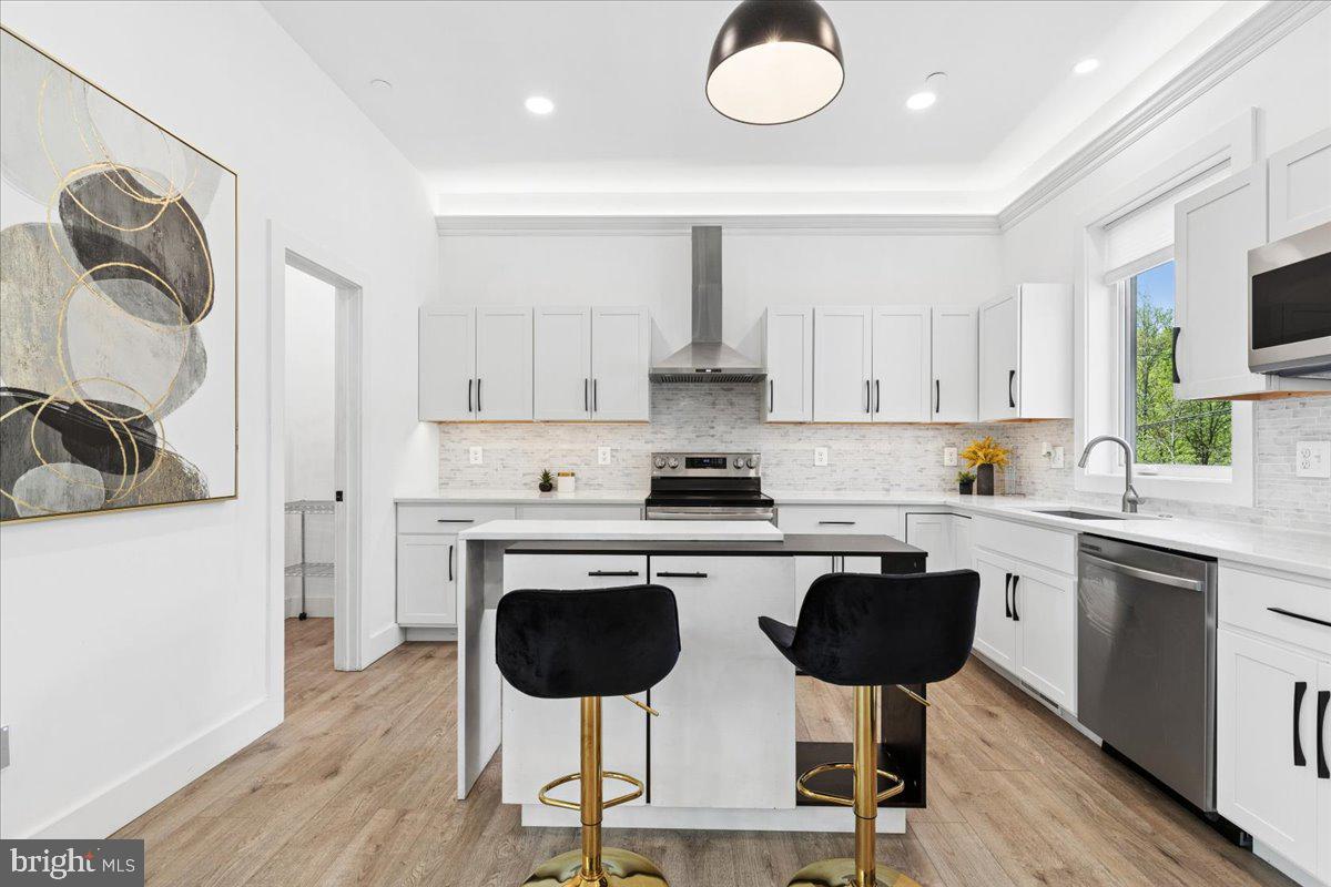 ARUNDEL ON THE BAY - Residential