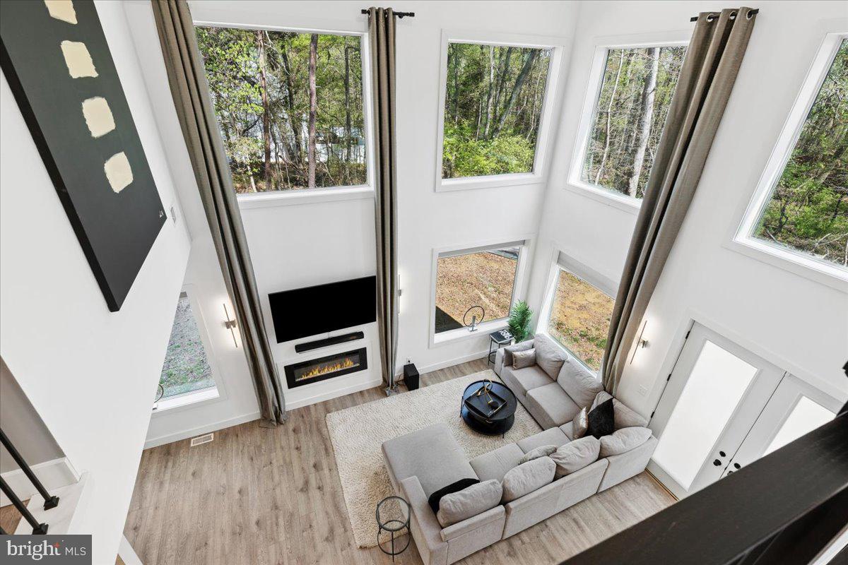 ARUNDEL ON THE BAY - Residential