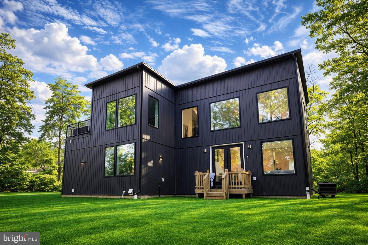 ARUNDEL ON THE BAY - Residential