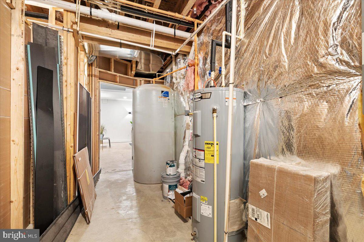 ARUNDEL ON THE BAY - Residential