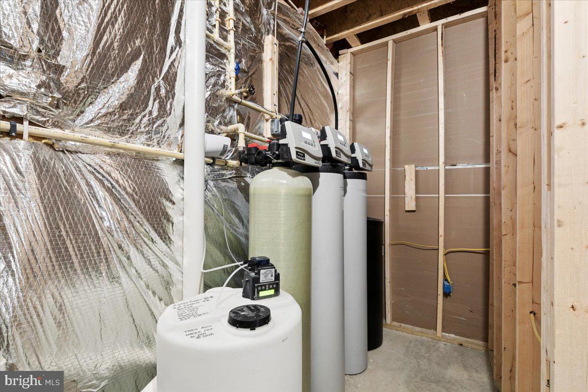 ARUNDEL ON THE BAY - Residential