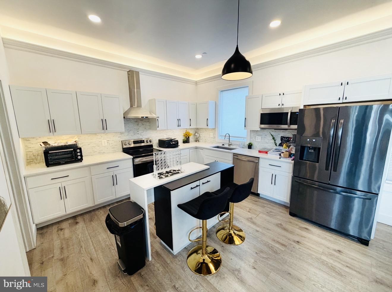 ARUNDEL ON THE BAY - Residential