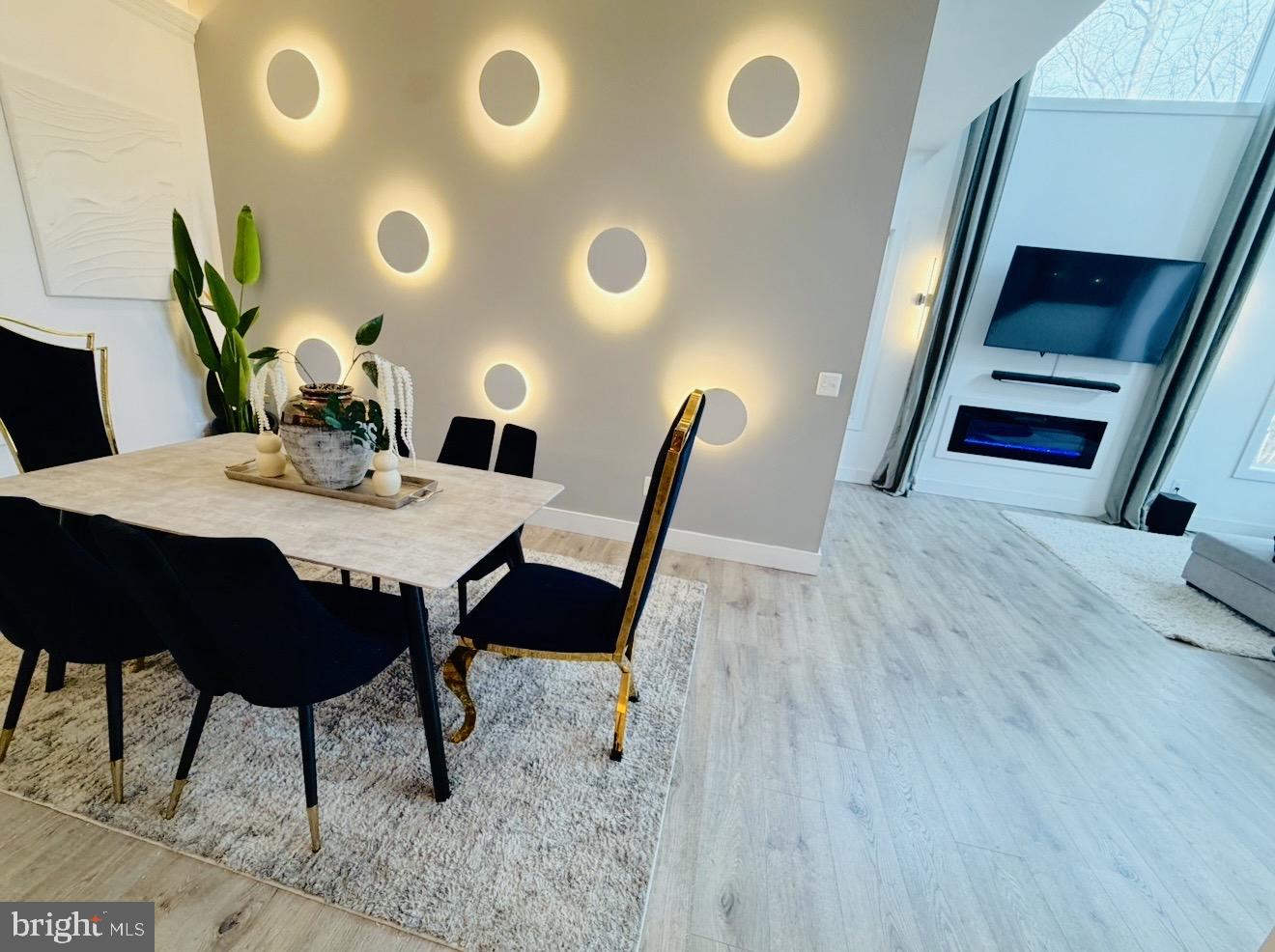 ARUNDEL ON THE BAY - Residential