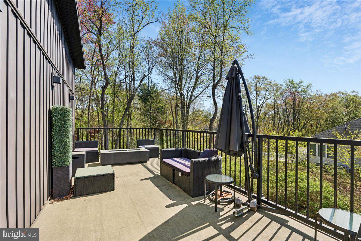 ARUNDEL ON THE BAY - Residential