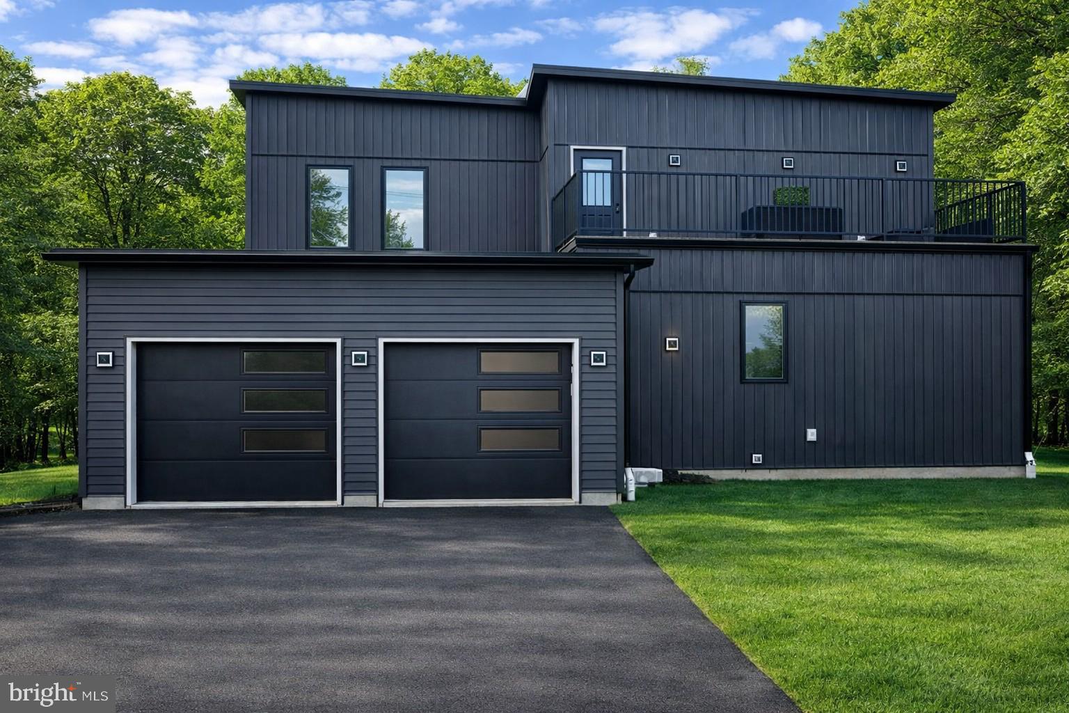 ARUNDEL ON THE BAY - Residential