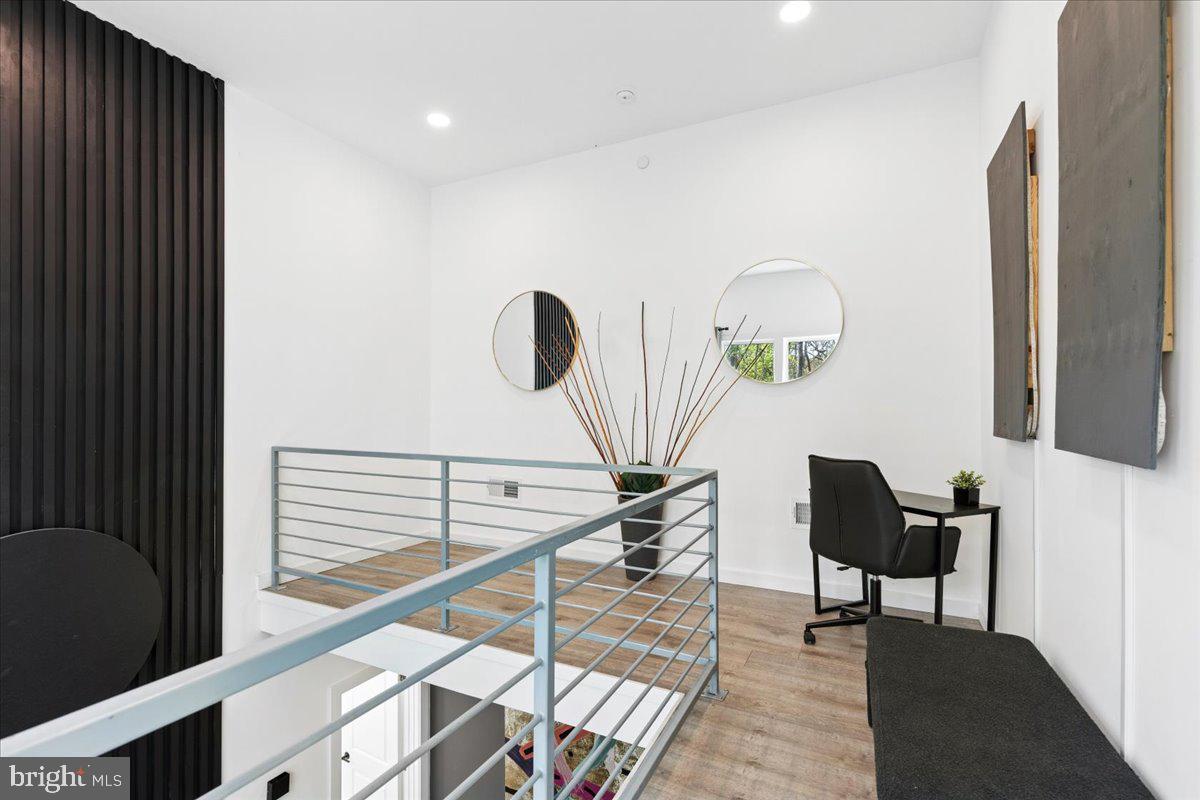 ARUNDEL ON THE BAY - Residential