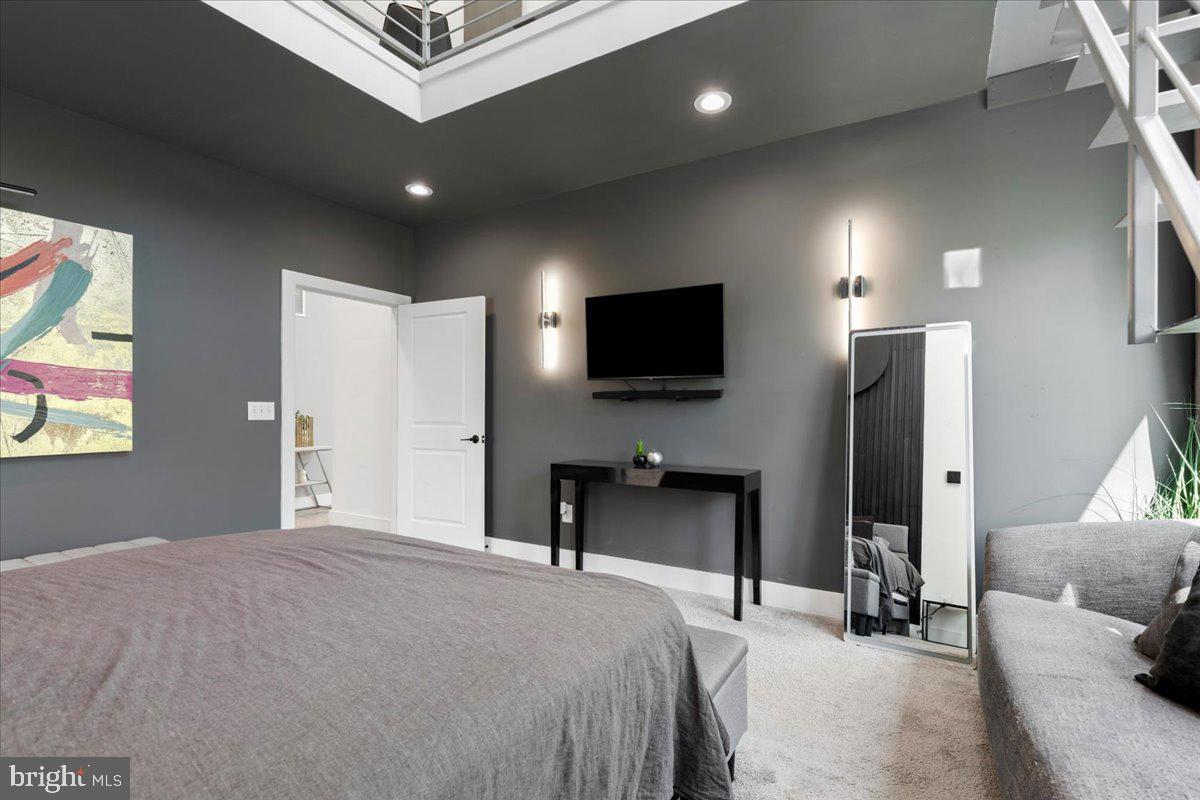 ARUNDEL ON THE BAY - Residential