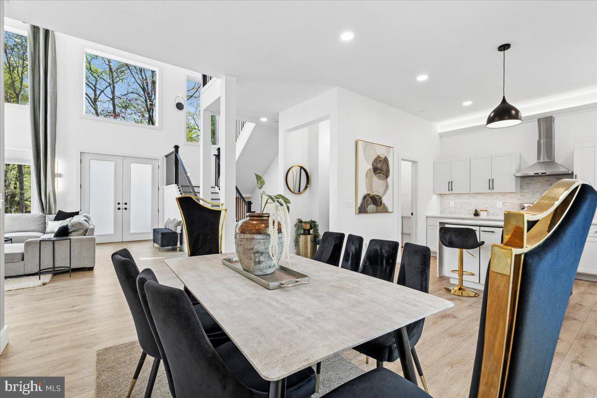 ARUNDEL ON THE BAY - Residential