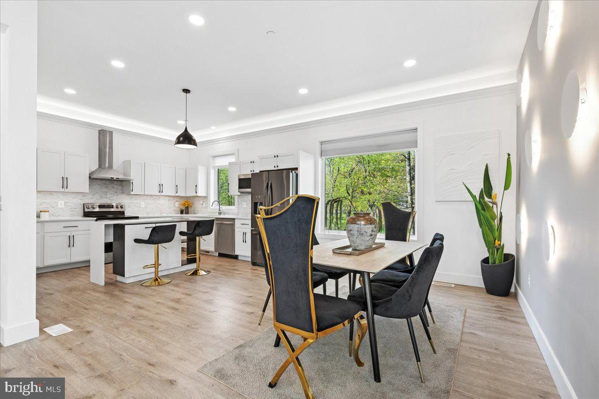 ARUNDEL ON THE BAY - Residential