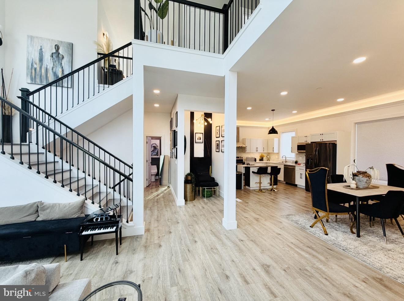 ARUNDEL ON THE BAY - Residential