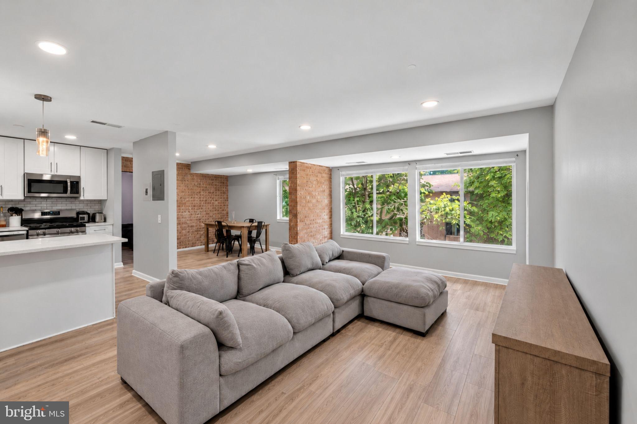 19443 BRASSIE PLACE 301