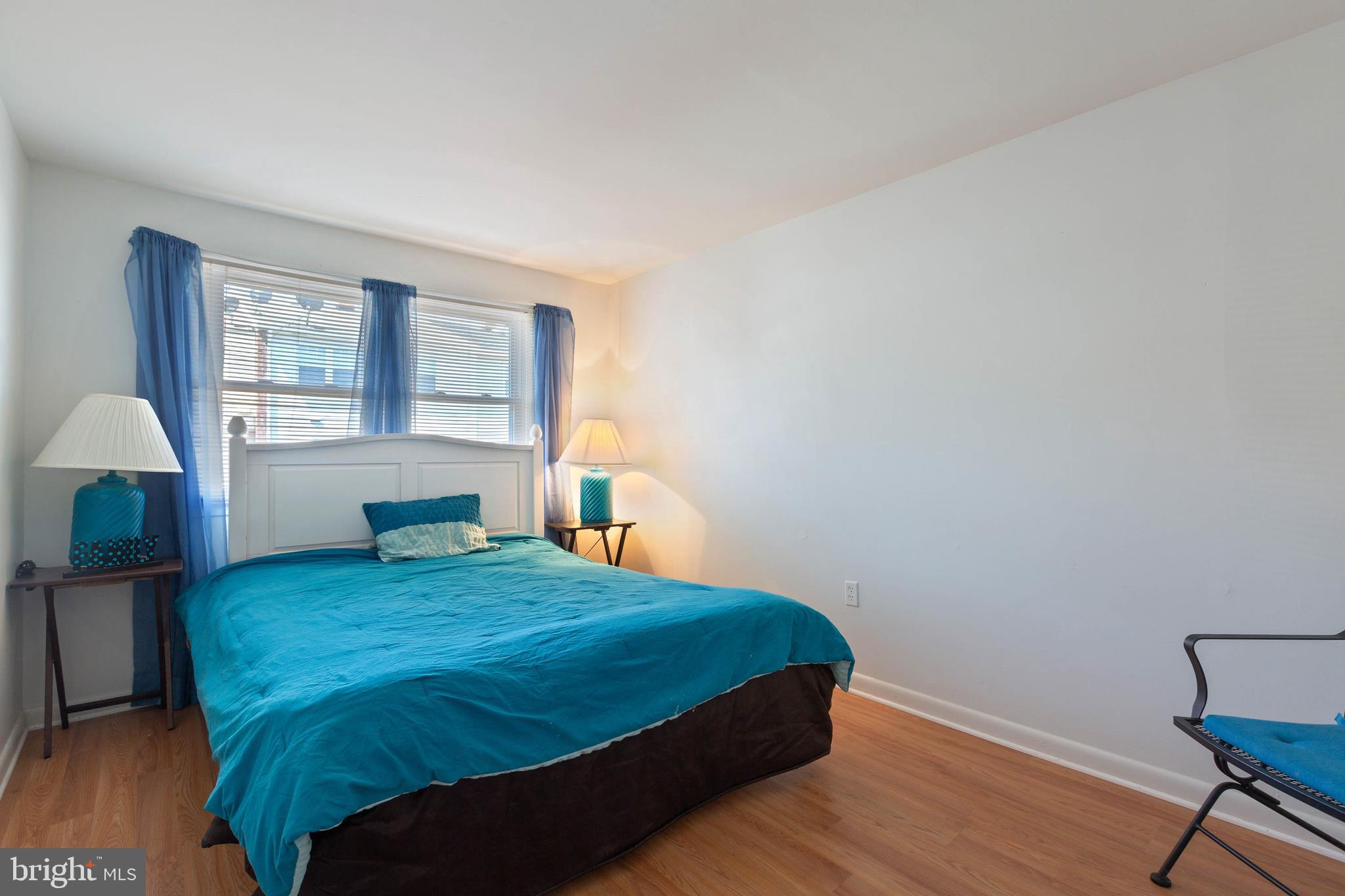 WILLIAMSTOWN - Residential