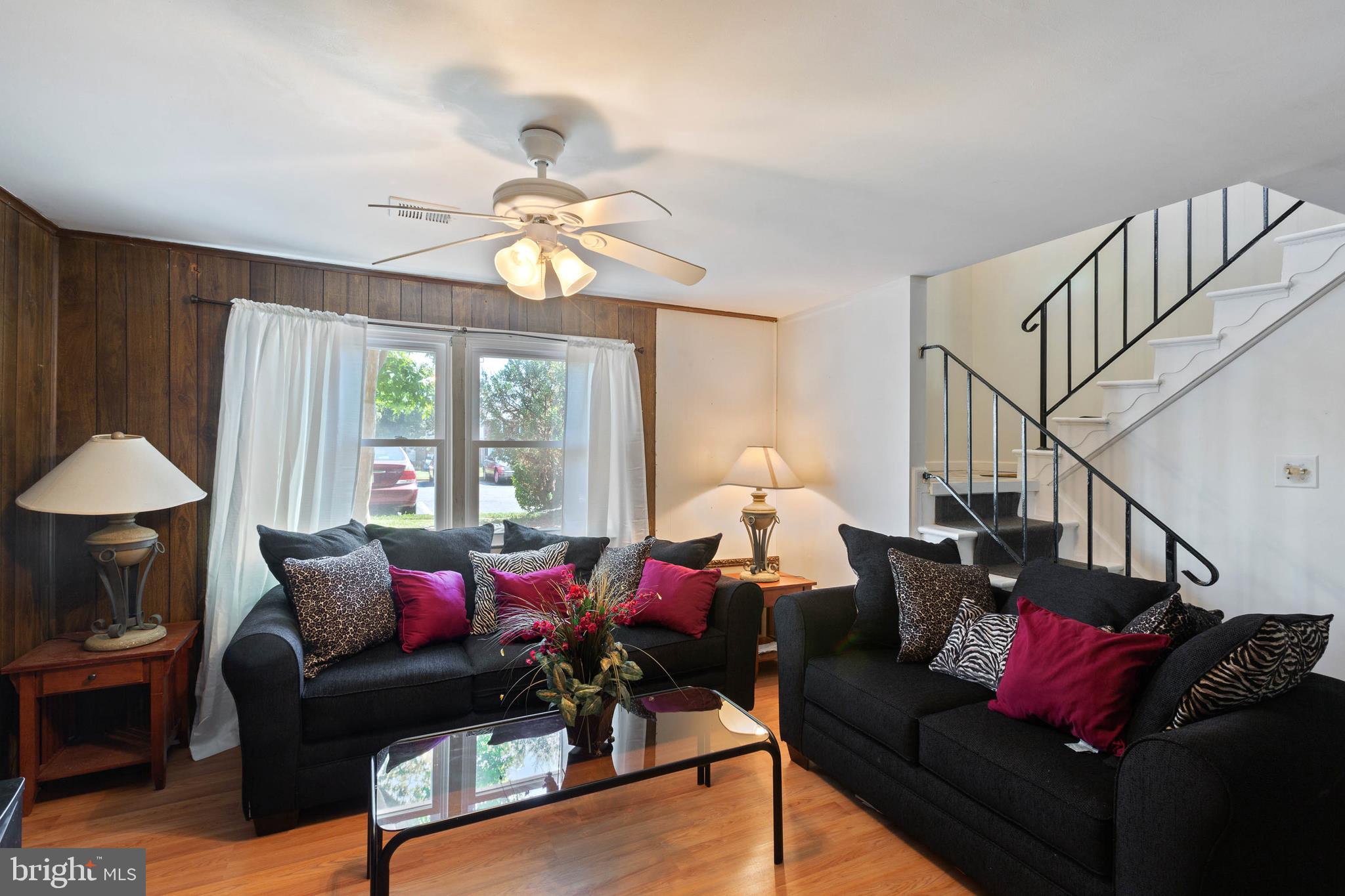WILLIAMSTOWN - Residential