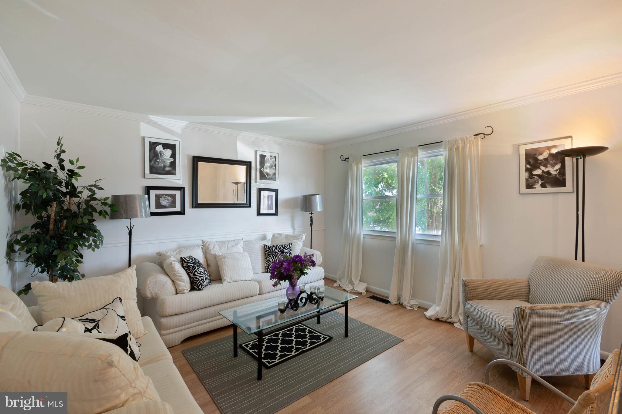 WILLIAMSTOWN - Residential