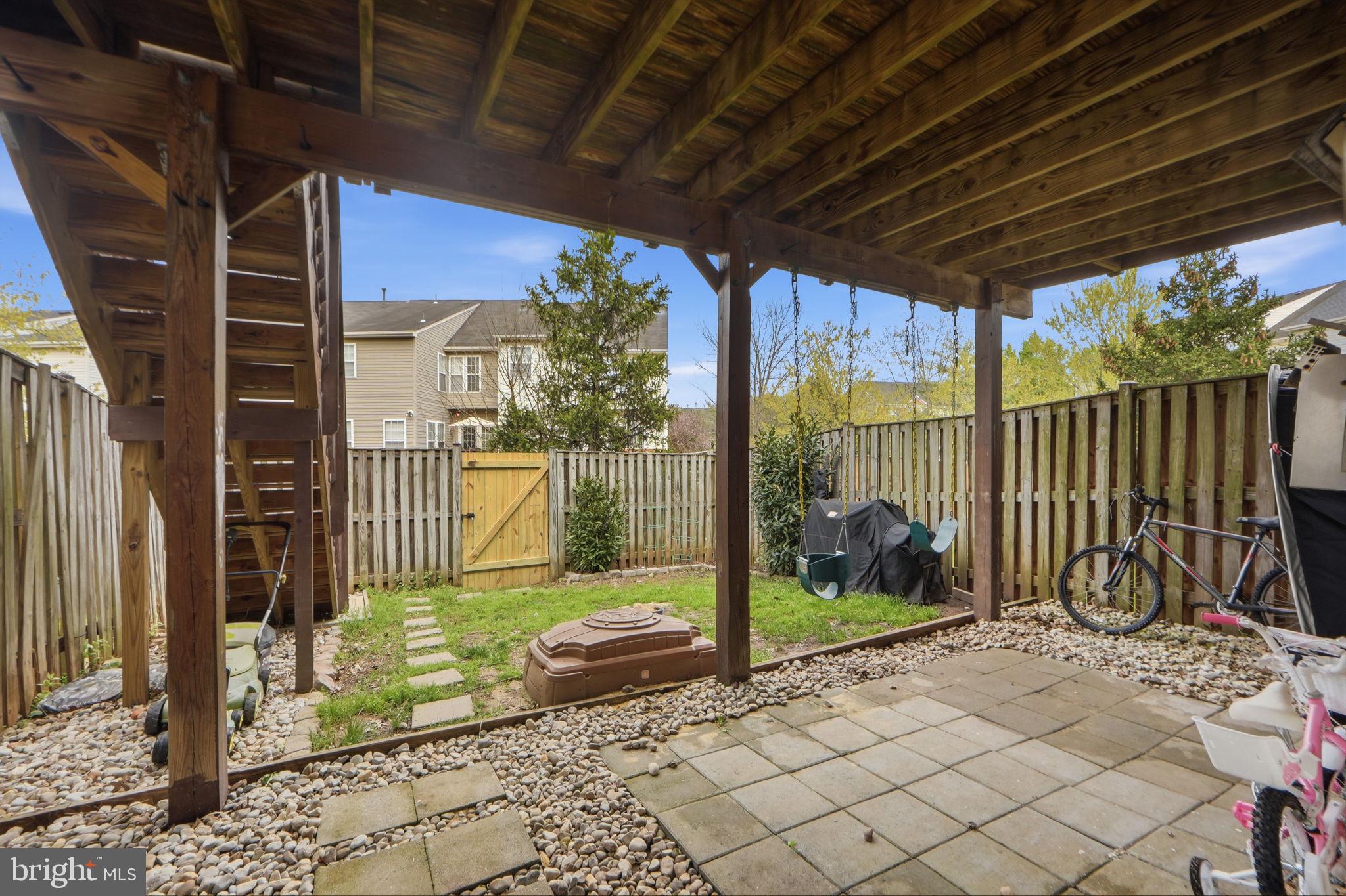 SOMERSET - Residential