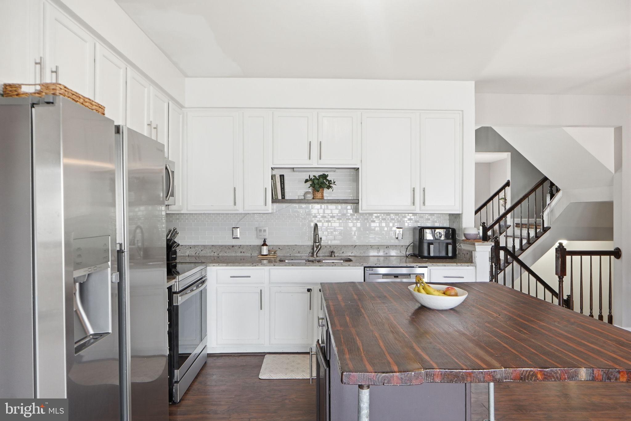 SOMERSET - Residential