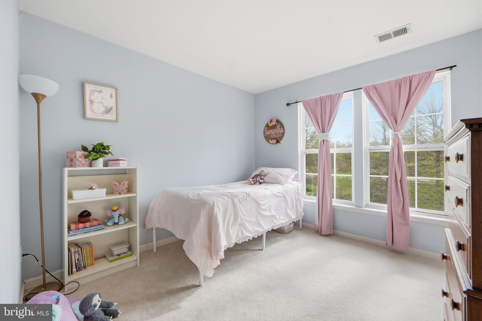 SOMERSET - Residential