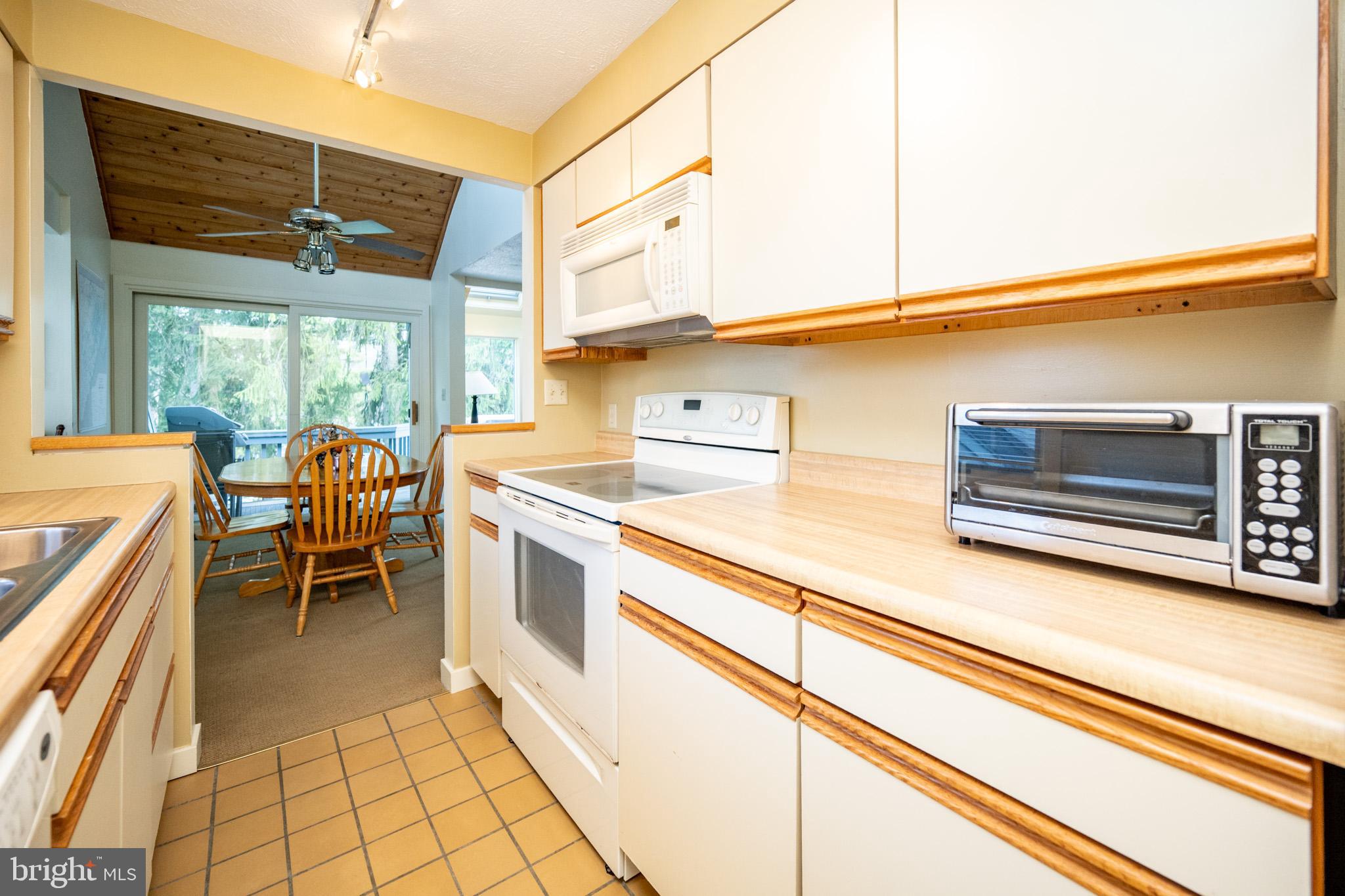 ARROWHEAD - Residential