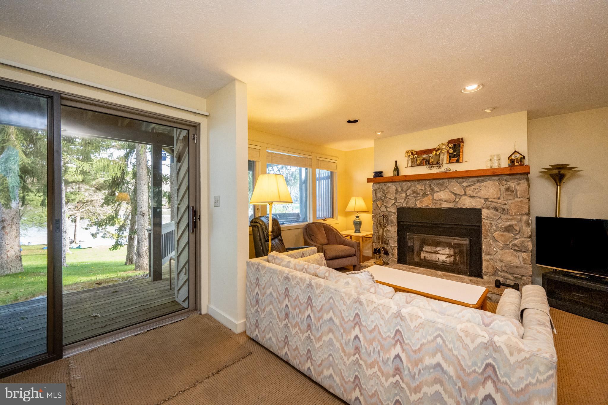 ARROWHEAD - Residential