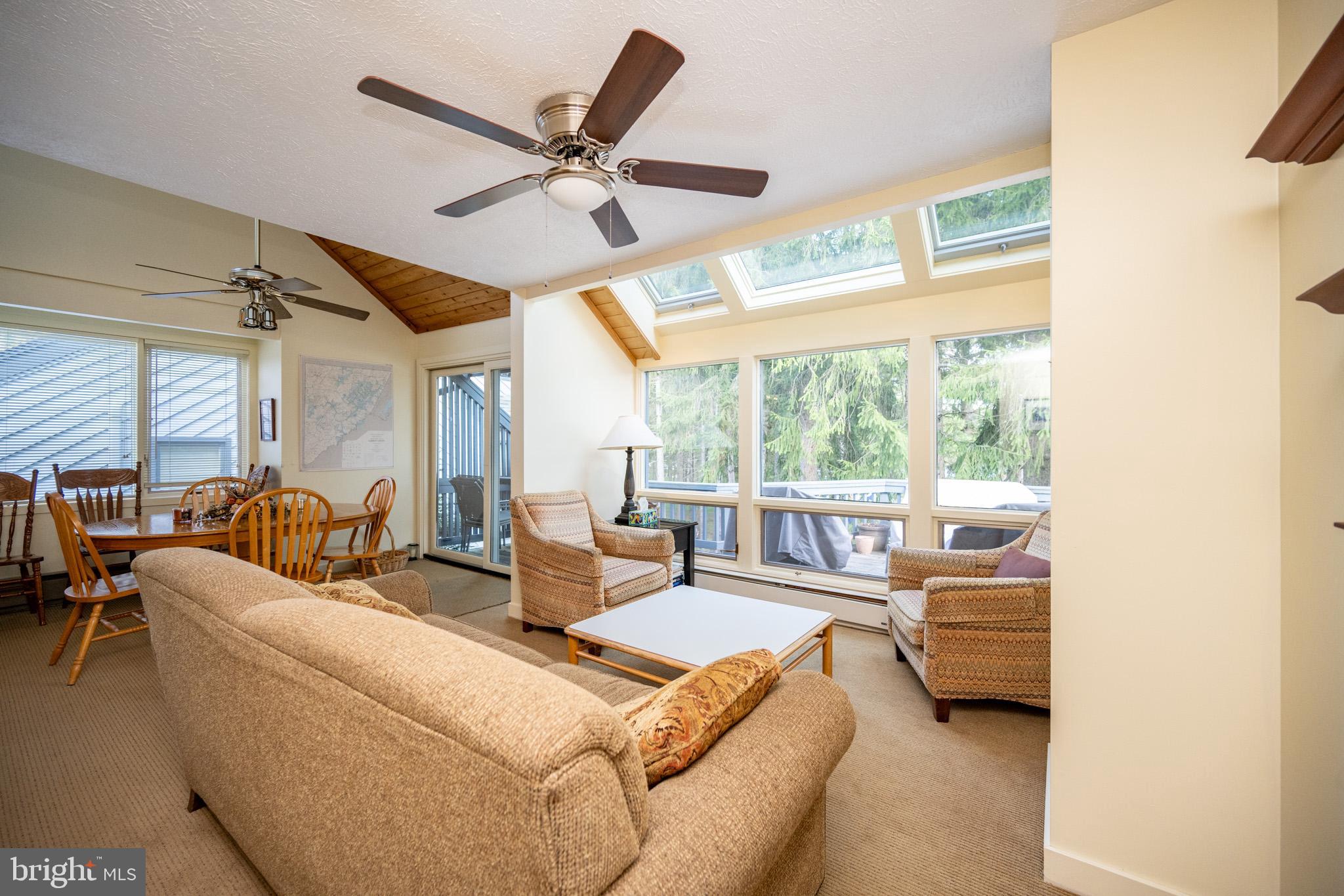 ARROWHEAD - Residential