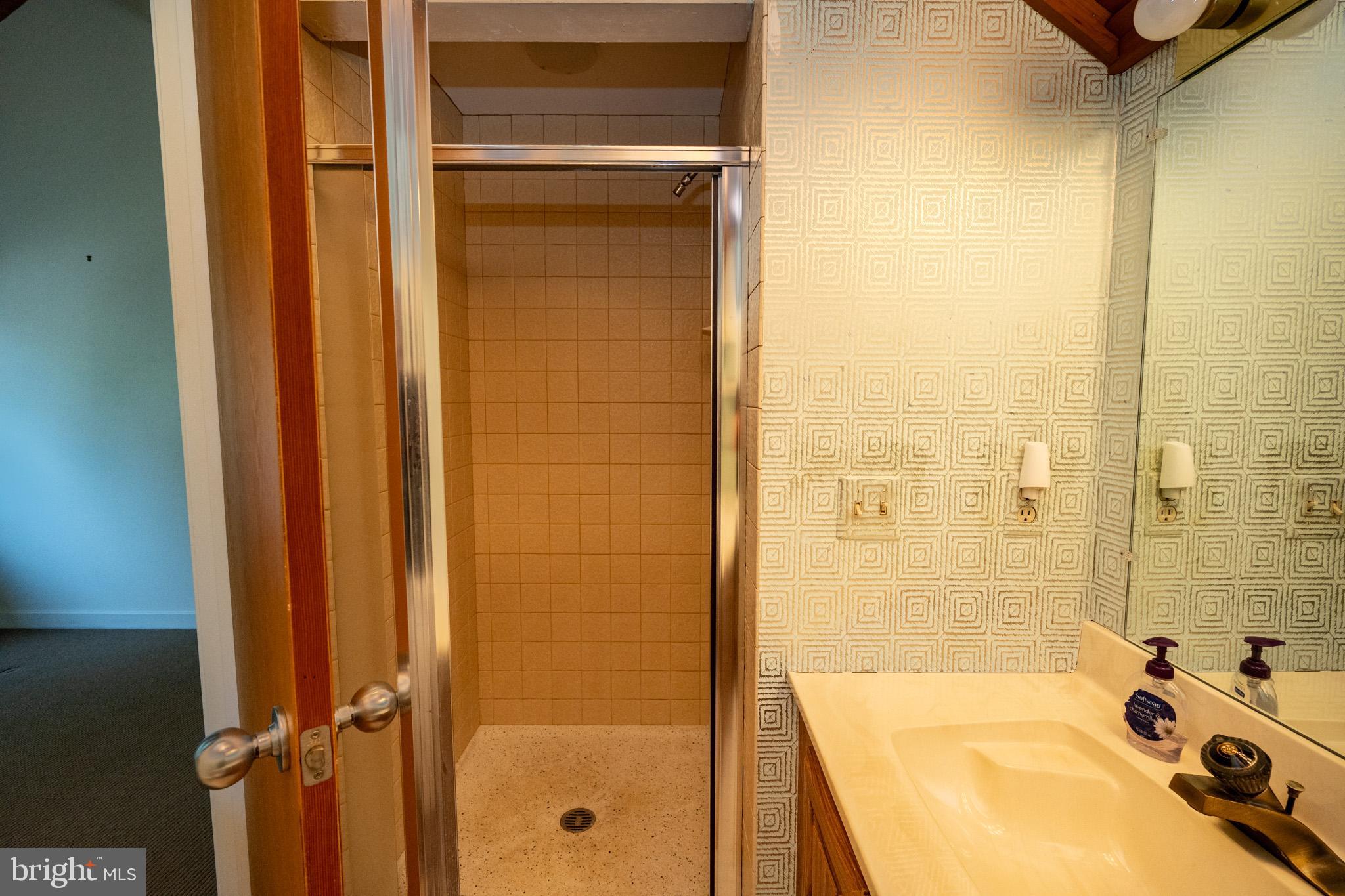 ARROWHEAD - Residential