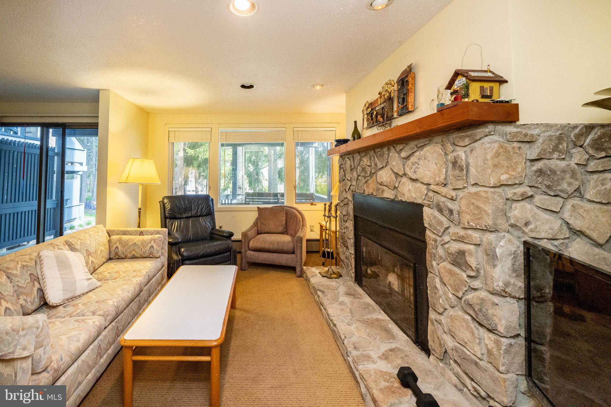 ARROWHEAD - Residential