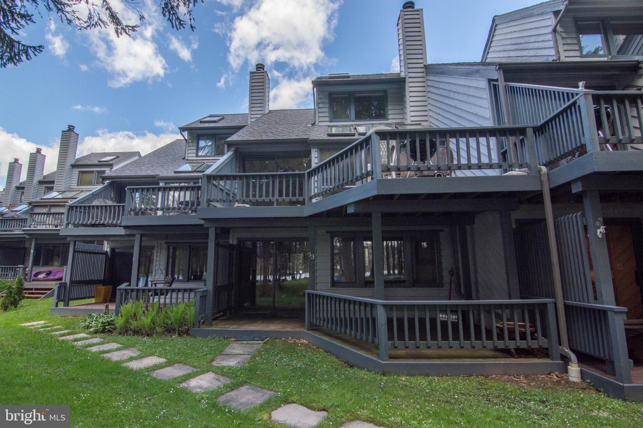 ARROWHEAD - Residential