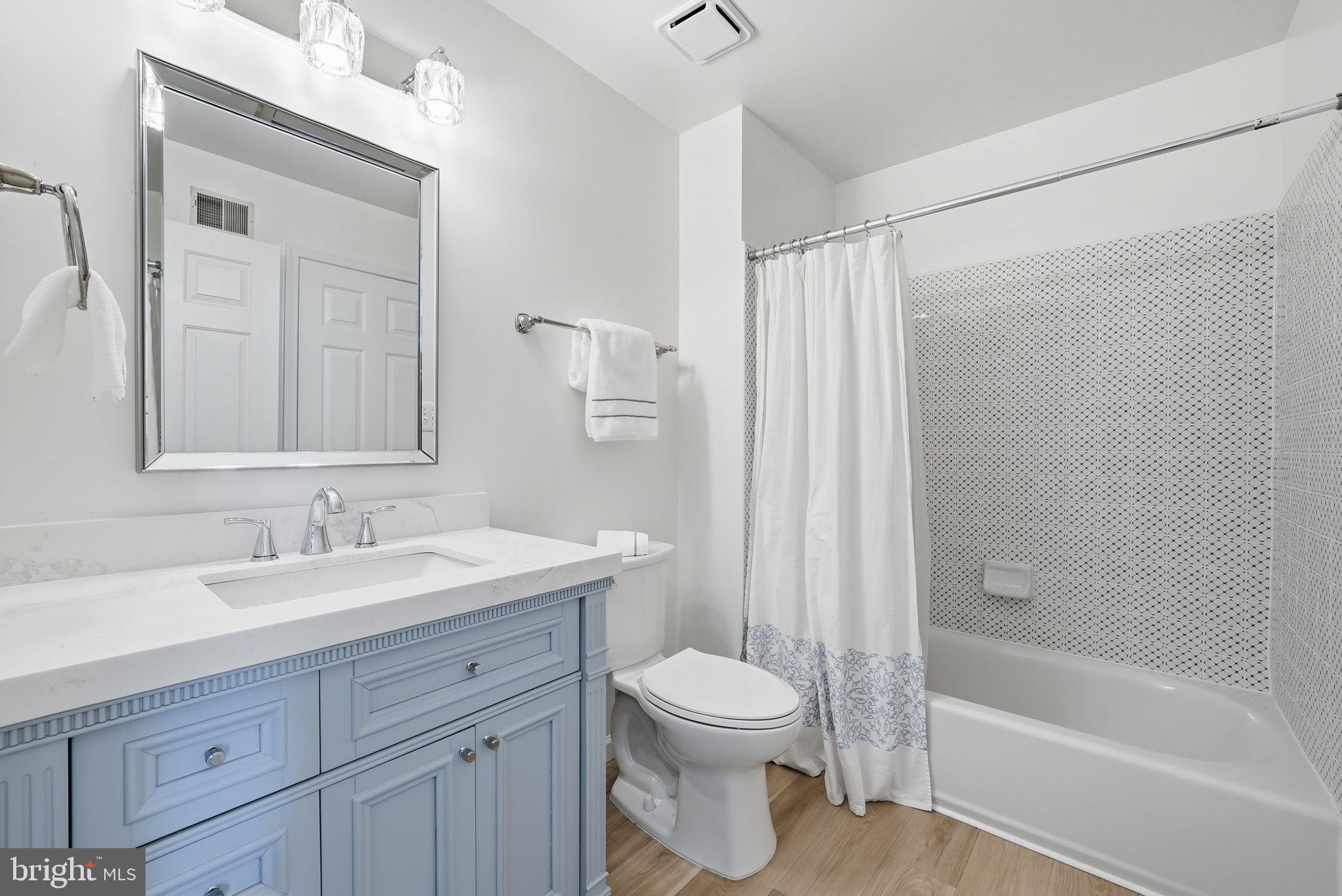 GREENHILL CROSSING - Residential