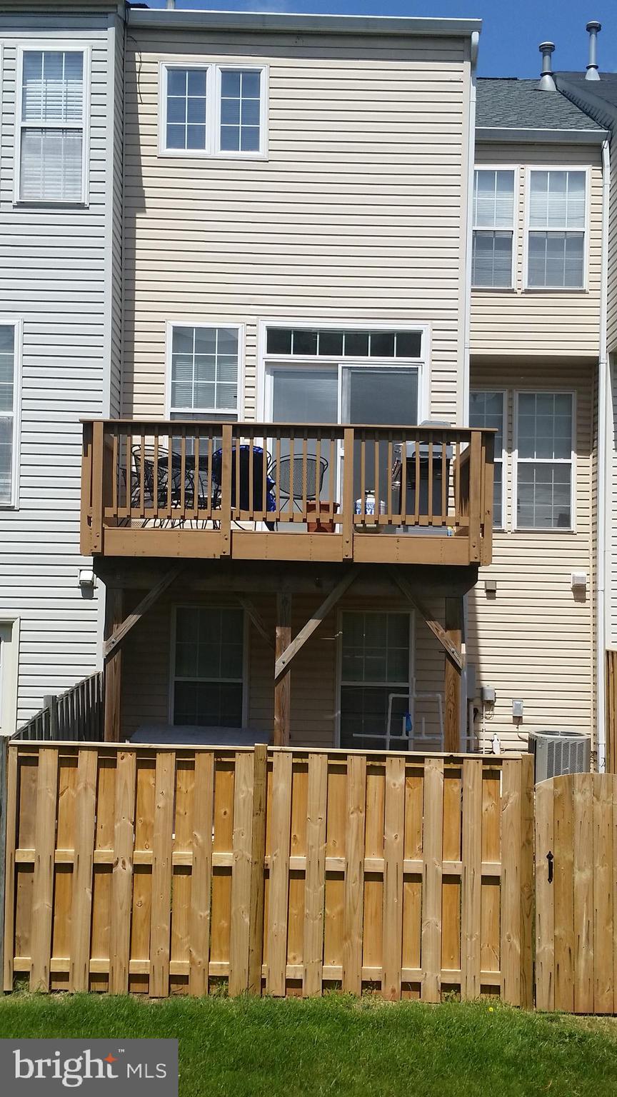 GREENHILL CROSSING - Residential