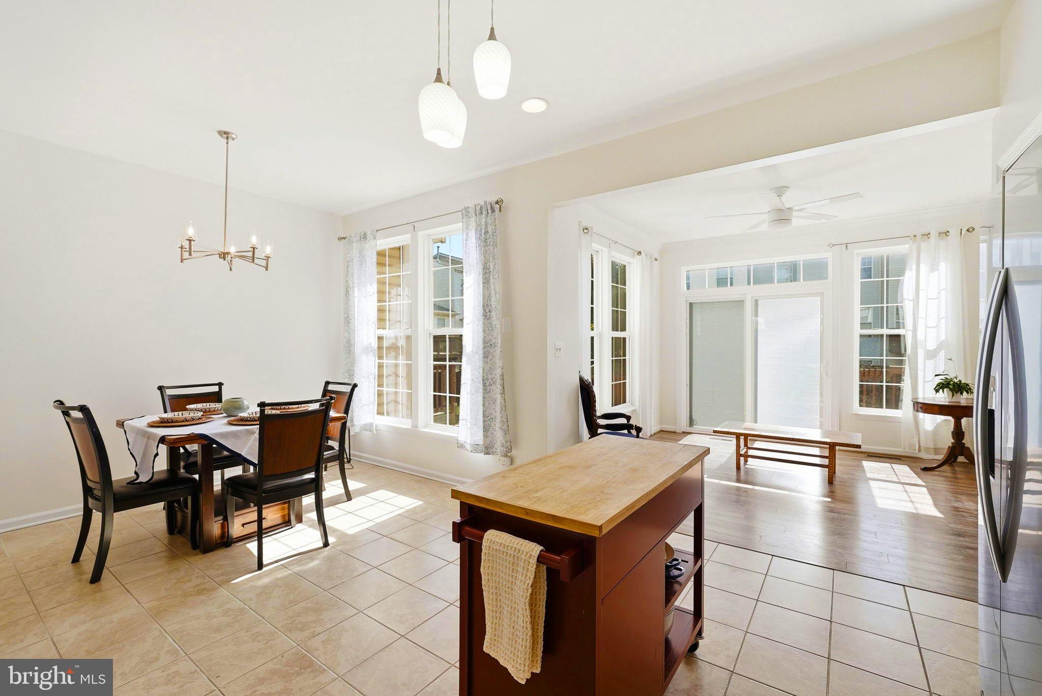 GREENHILL CROSSING - Residential