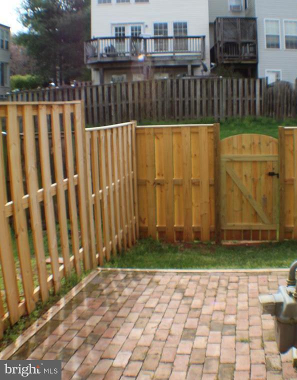 GREENHILL CROSSING - Residential