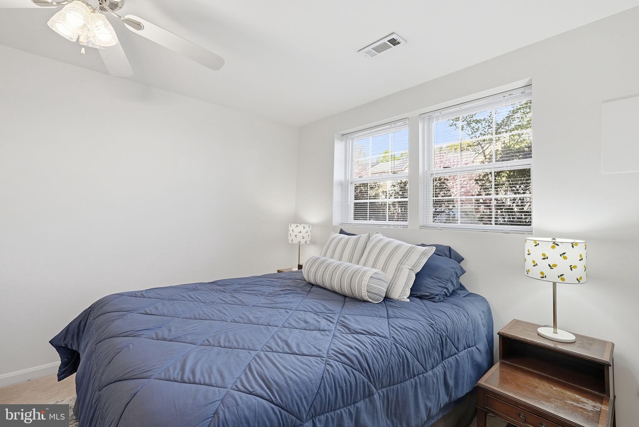 GREENHILL CROSSING - Residential